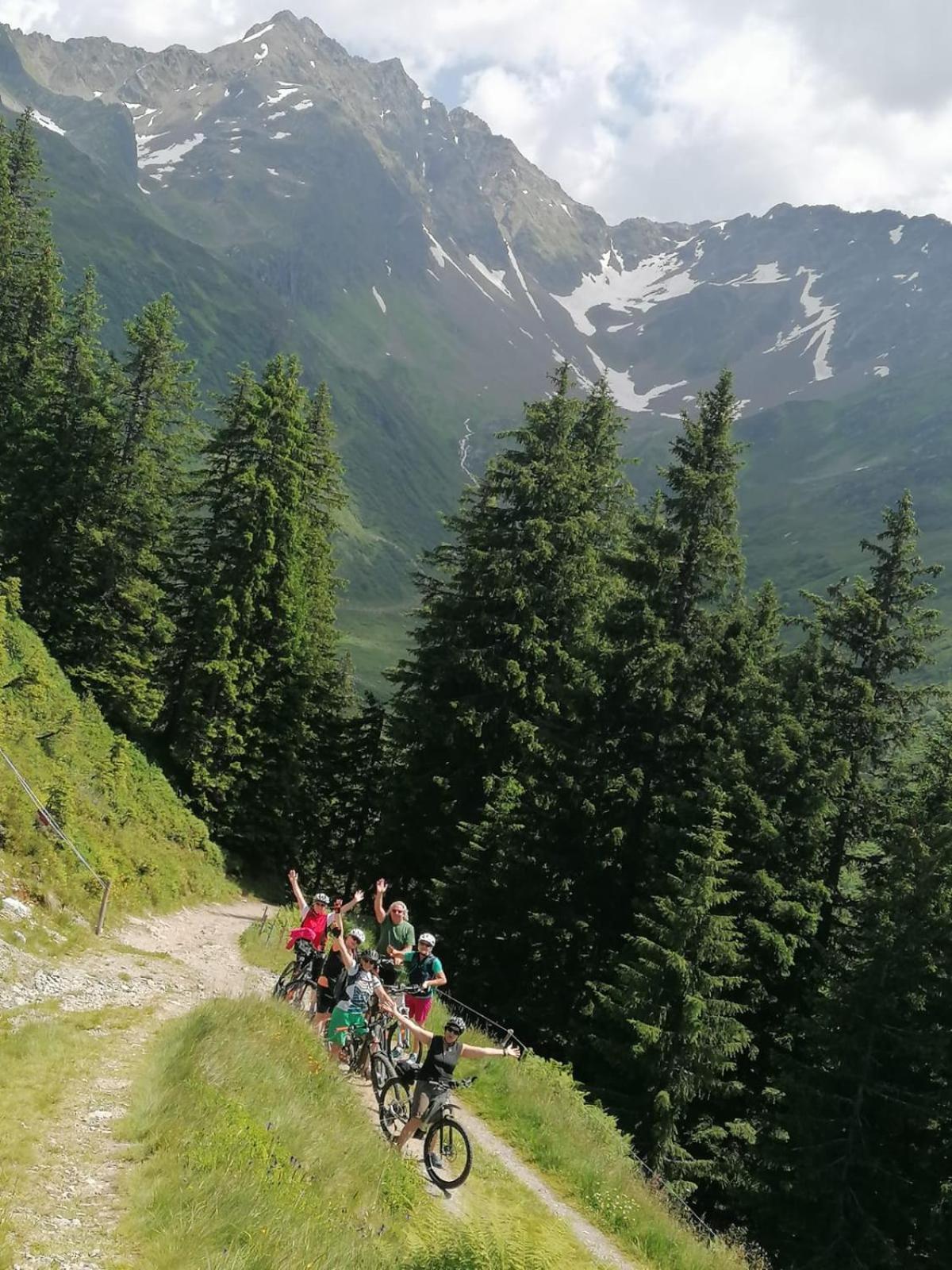 Appartamento Haus Aelpele Klosterle am Arlberg Esterno foto